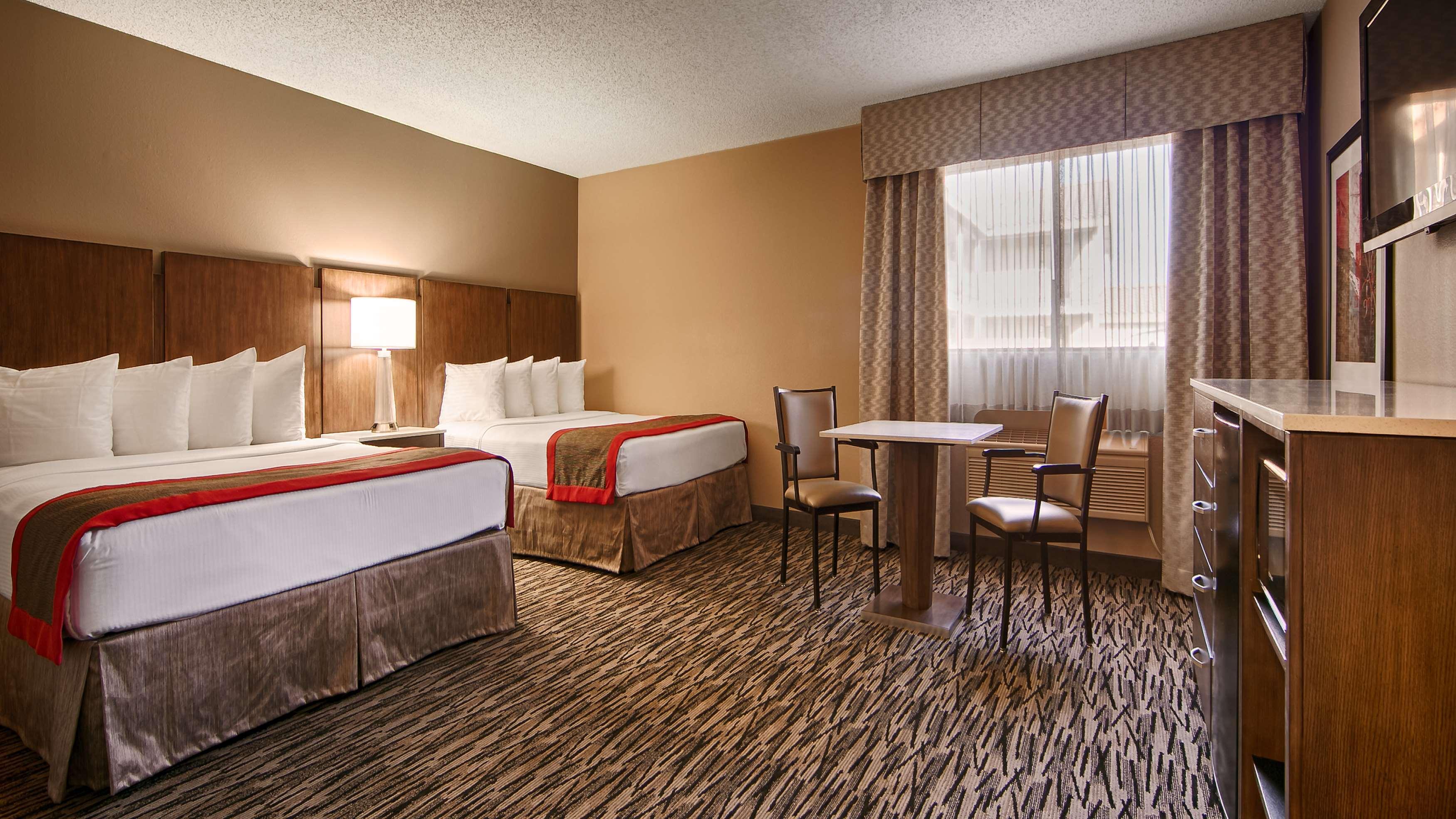 Best Western Los Alamitos Inn & Suites Екстериор снимка