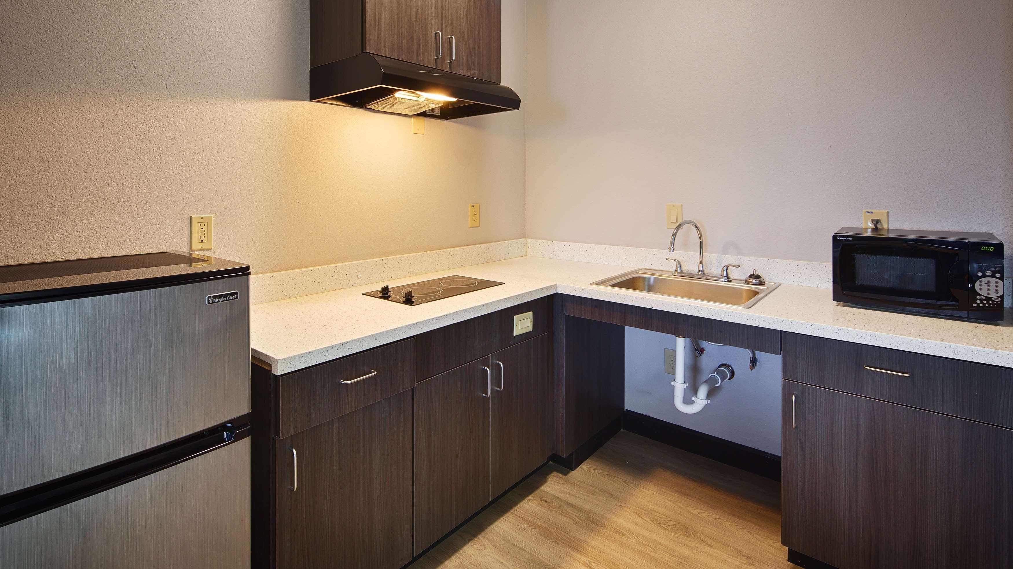 Best Western Los Alamitos Inn & Suites Екстериор снимка